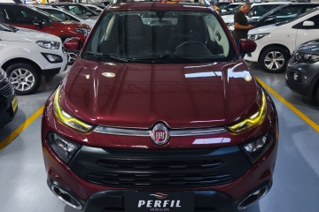 TORO