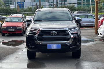 HILUX