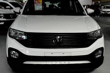 T-CROSS