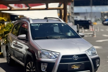 ETIOS CROSS